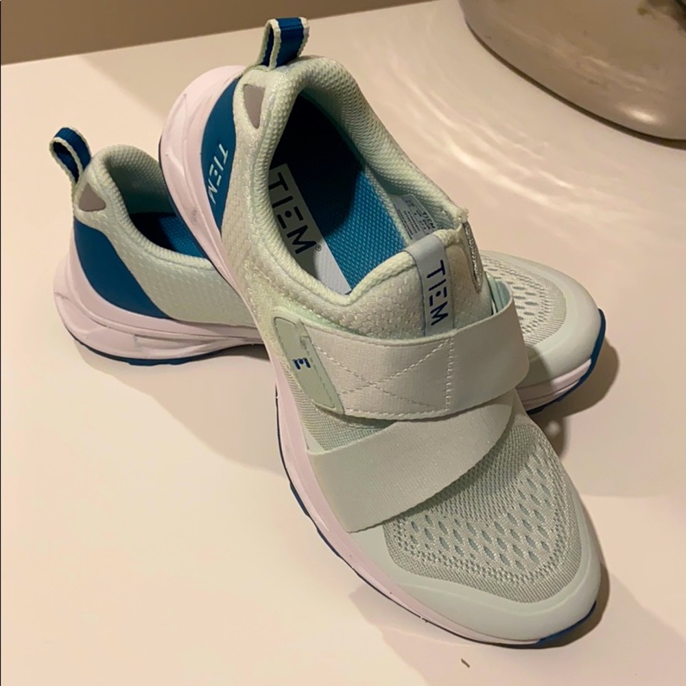 Seafoam Tiem Slipstream Cycling/Spin Shoe (6.5)